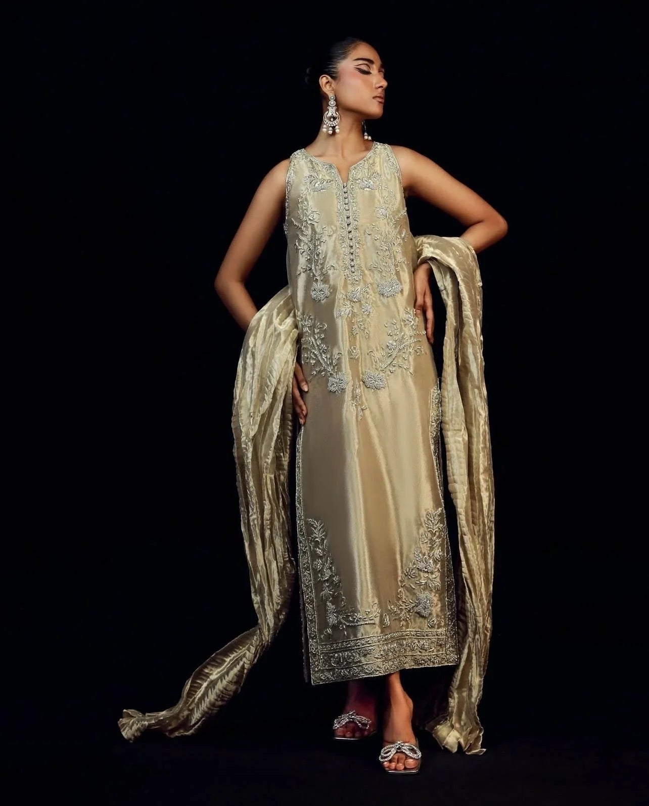 0DC1EC7F-DC08-4EE6-906B-075402349771 - LAAM PREMIUM pakistan designer dress