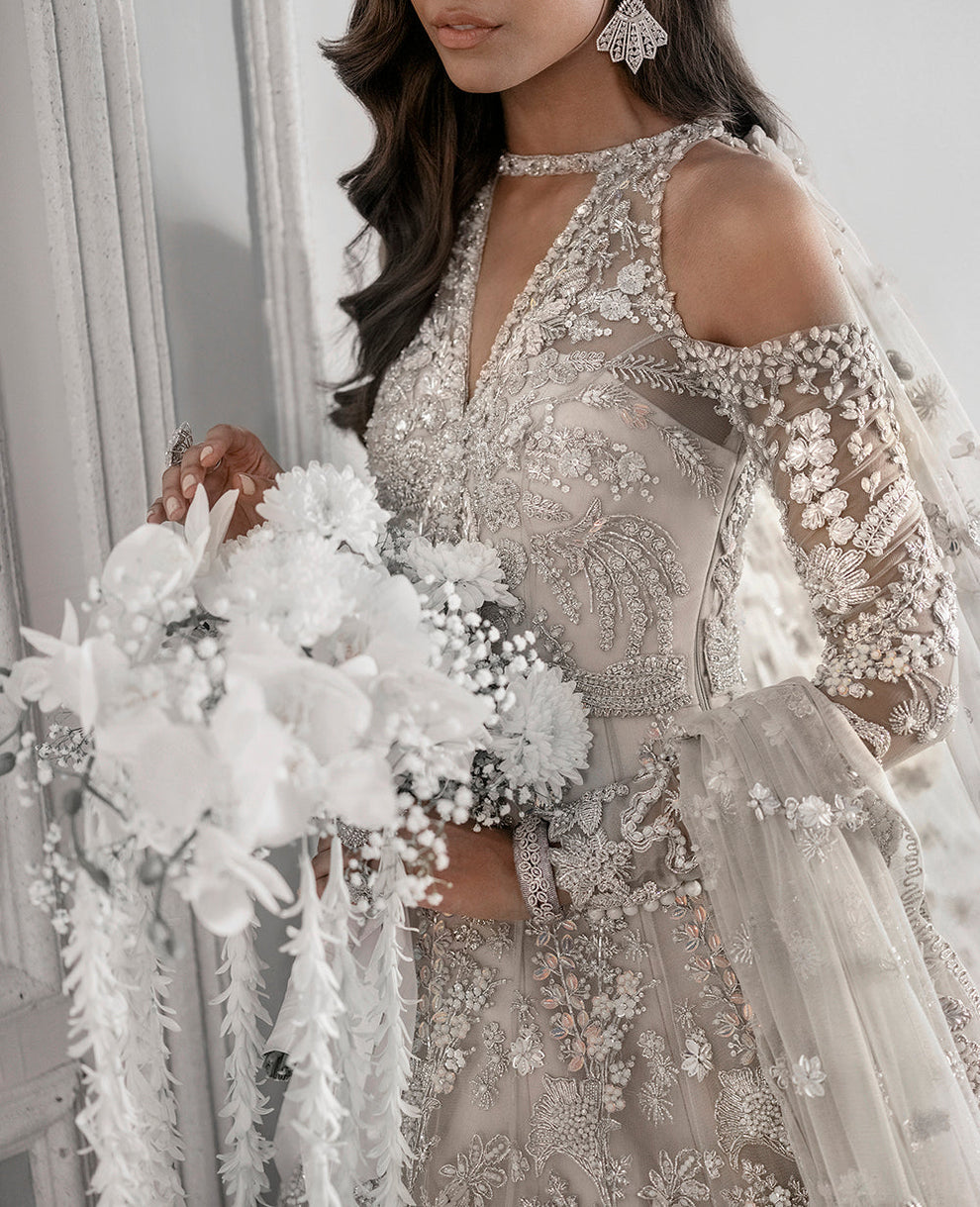1073FA08-E8F6-4F6B-86A3-7AB9DBE7BE79 - LAAM PREMIUM pakistan designer dress