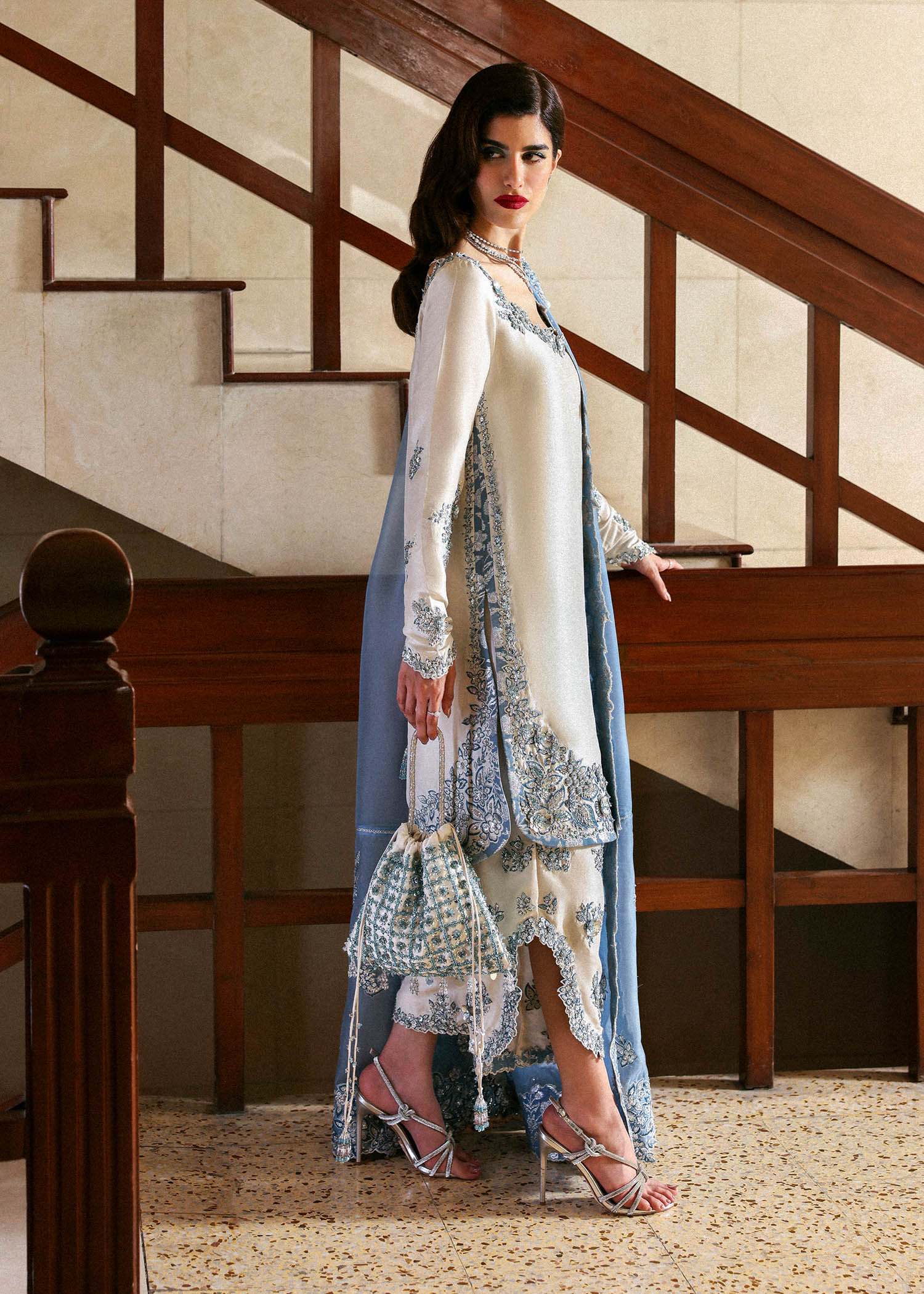 F22A672D-3959-4165-9E96-2A450303991C - LAAM PREMIUM pakistan designer dress