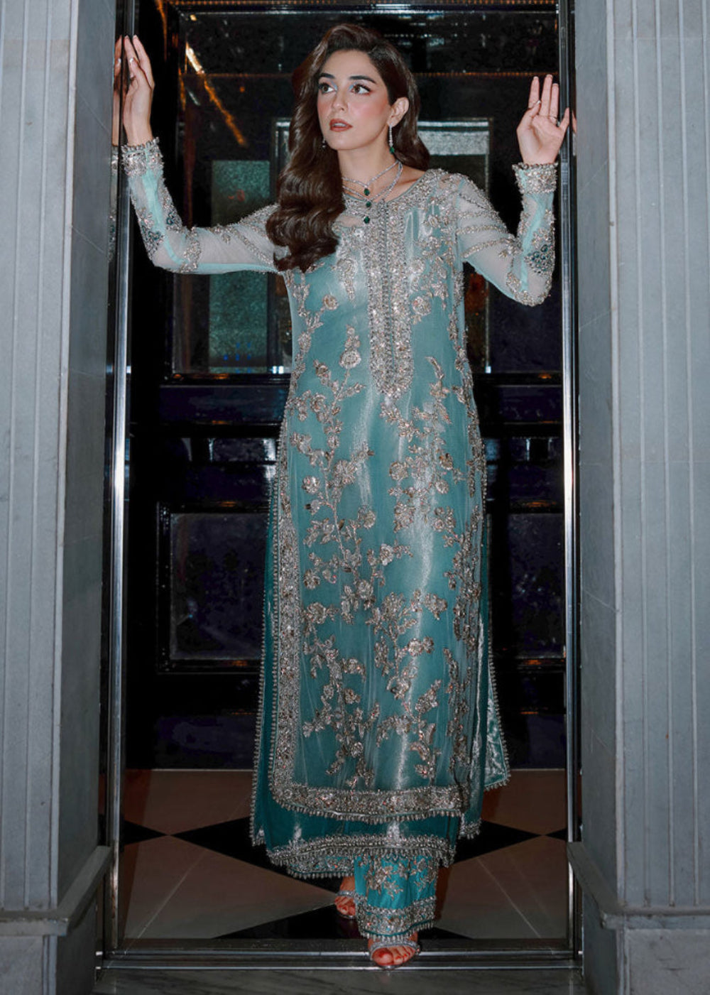 Sara_Rohale_Asghar_Ferozeah - LAAM PREMIUM pakistan designer dress